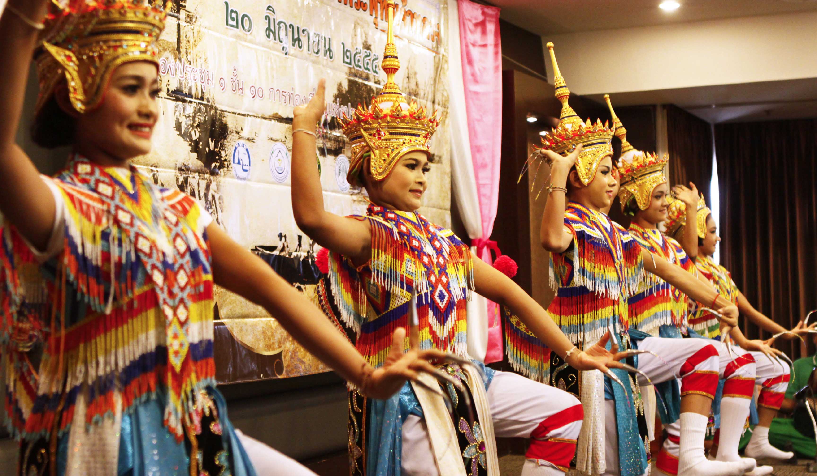 การจัดกิจกรรมท่องเที่ยวภายใต้ชื่อกิจกรรม “ตามรอยเสด็จพระพุทธเจ้าหลวง”